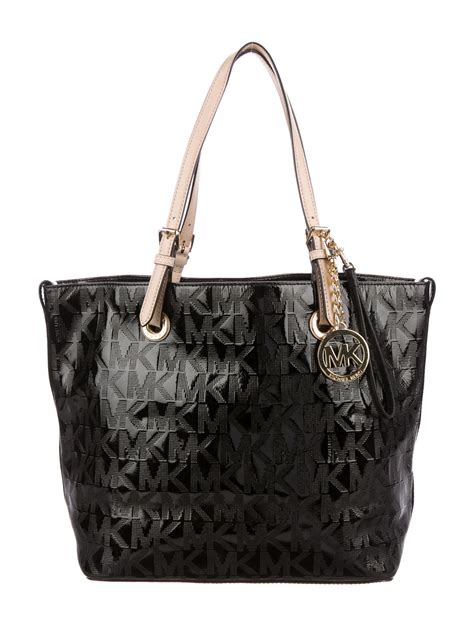 michael michael kors logo-print faux leather tote|michael kors black patent tote.